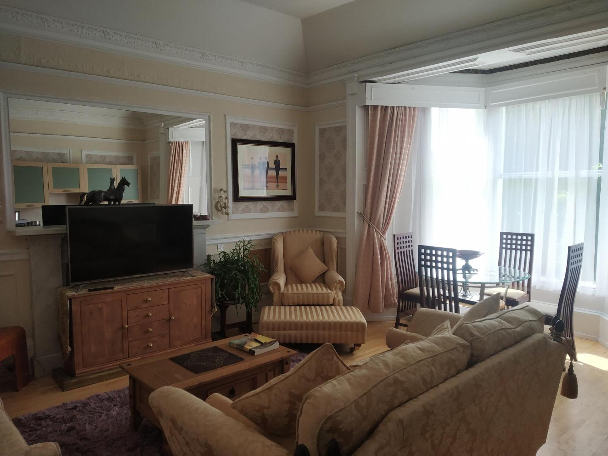 Busby Apartments Glasgow Pokoj fotografie